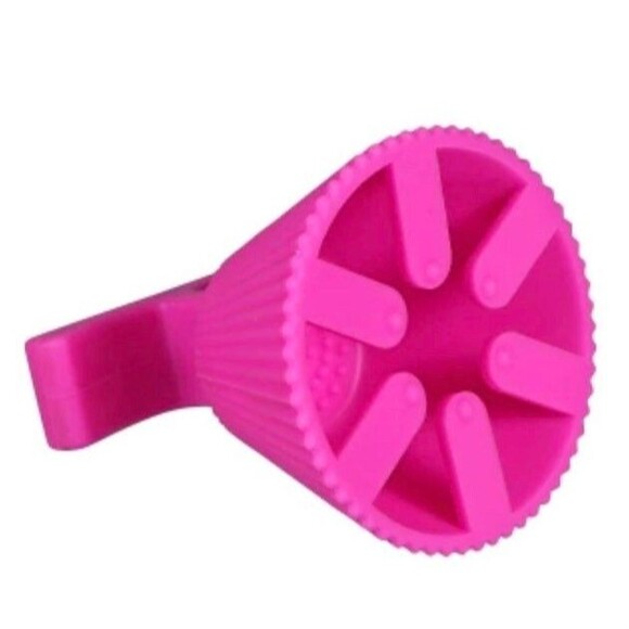 Silicone Nail Polish Holders, CRICUT weeding tool. Cricut weeding scrap storage. - Picture 2 of 3